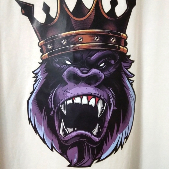 💥 CLOSET CLOSING SALE💥 Men's Graphic Tshirts-NWOT - Picture 5 of 6